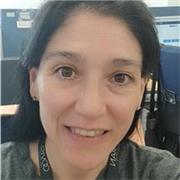 Profesora de pedagogía con experiencia en niños con autismo.